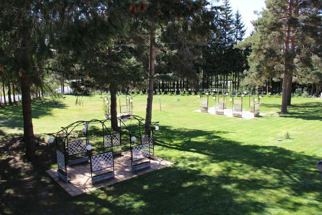Hotel Restaurant Logis La Meridienne Anglards de Saint Flour Bilik gambar