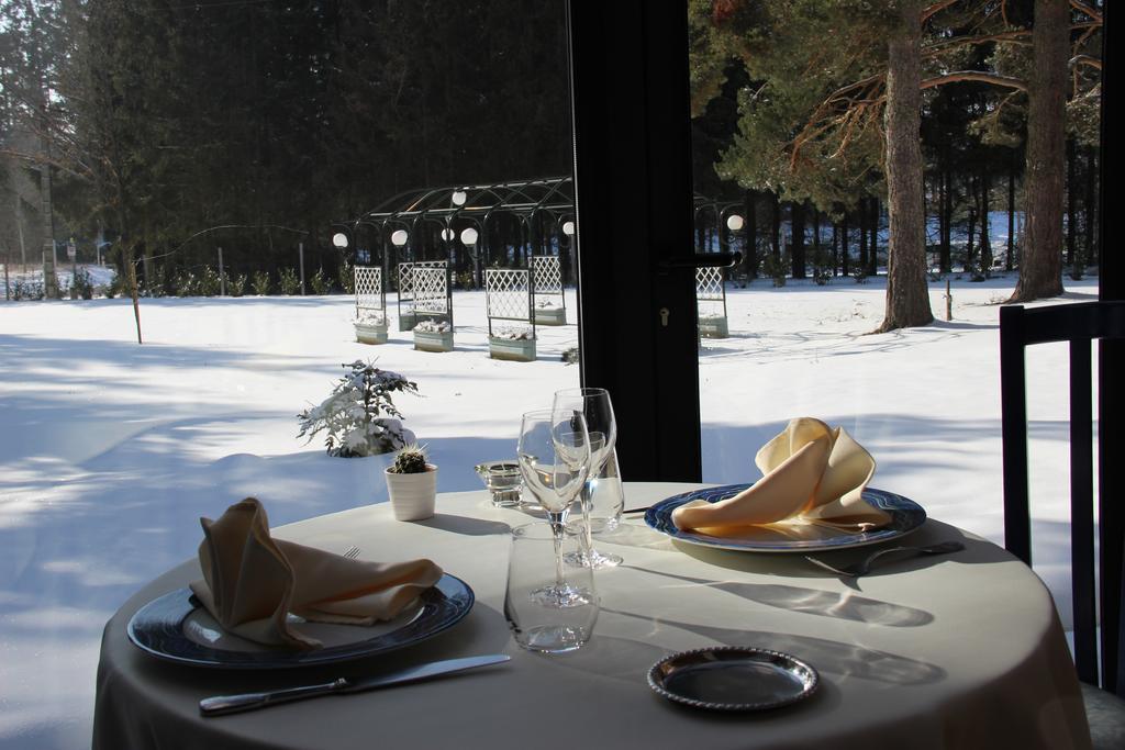 Hotel Restaurant Logis La Meridienne Anglards de Saint Flour Luaran gambar
