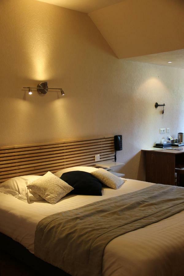 Hotel Restaurant Logis La Meridienne Anglards de Saint Flour Luaran gambar