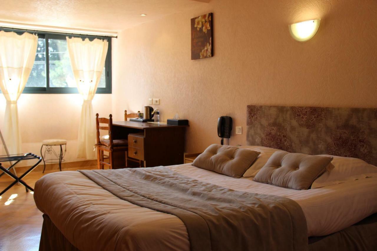 Hotel Restaurant Logis La Meridienne Anglards de Saint Flour Luaran gambar